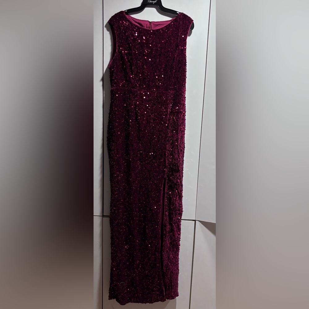 SHEIN Rich Burgundy Dress
